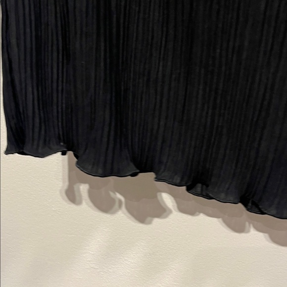 Madewell Plissé Mini Tee Dress in black - Picture 8 of 9